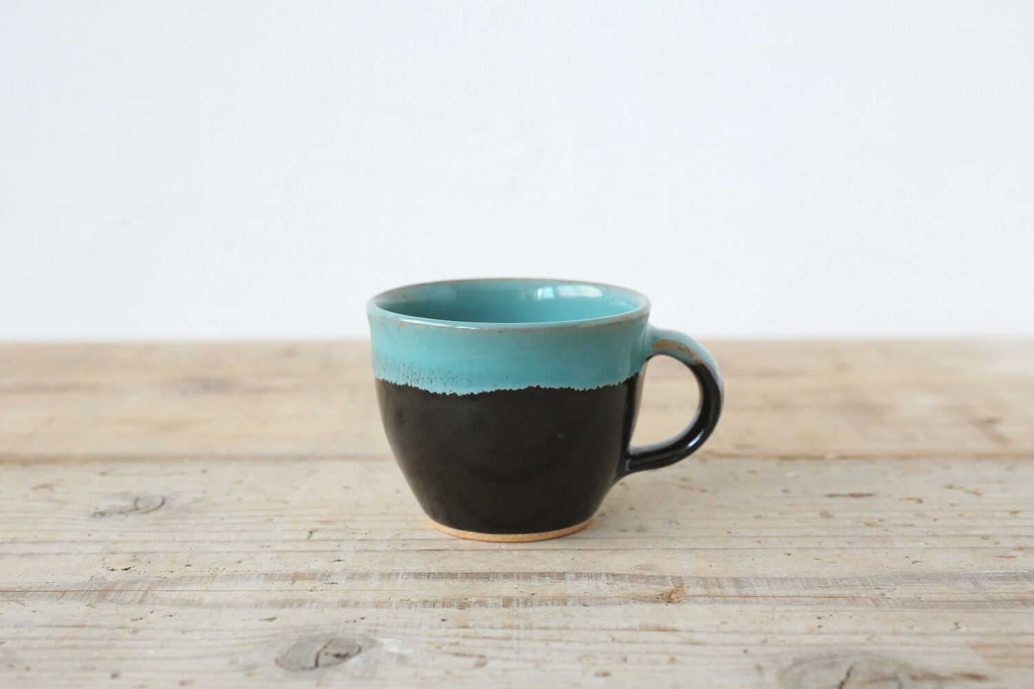 鳥取民藝 中井窯牛ノ戸焼 染め分け カップ&ソーサー6客とクリーマー