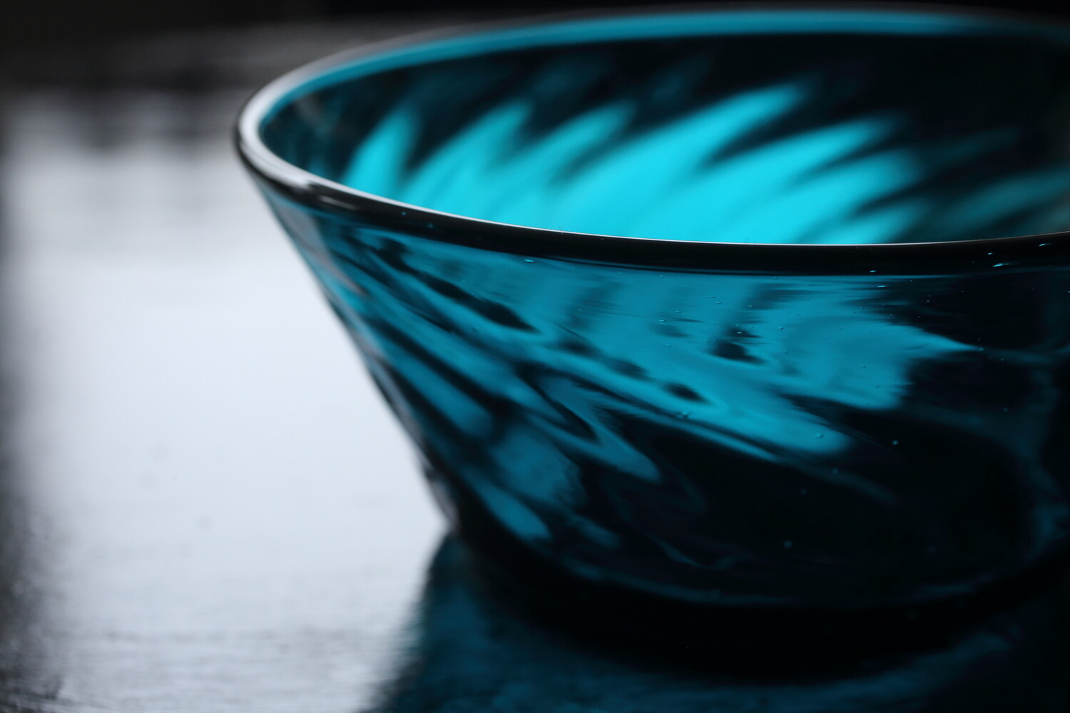 倉敷ガラス　小鉢　ガラス　器　透（白）と青　2個セット　小谷栄次　食器　モダン