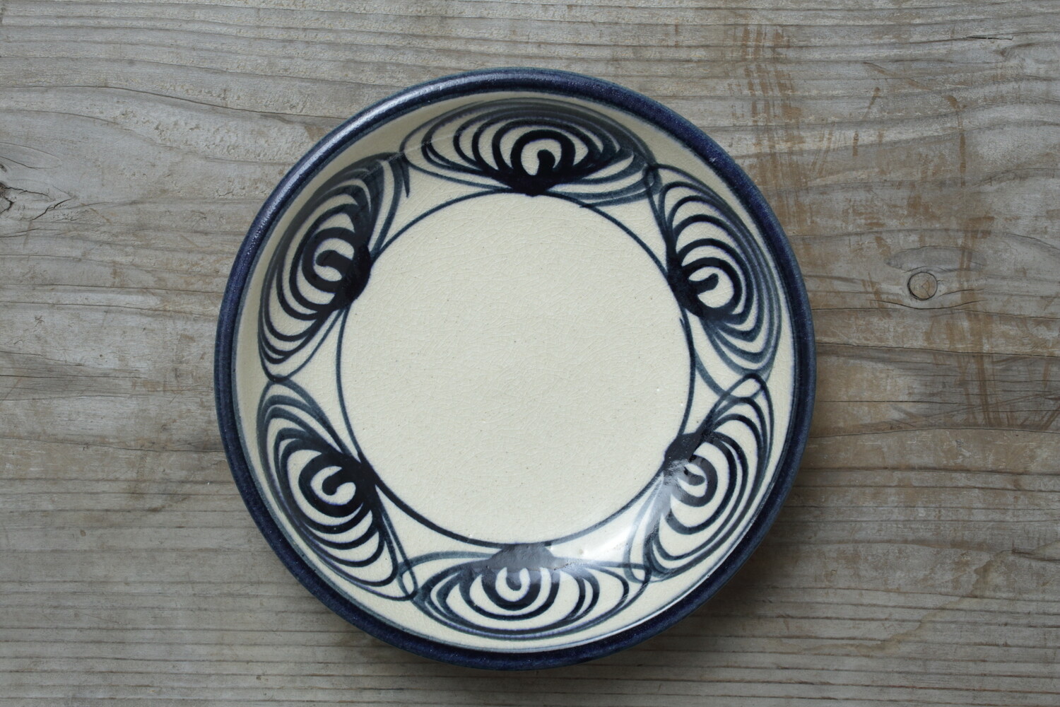 江戸時代の瀬戸の大皿「馬の目]９寸皿ー直径２６.５cm　深さ ６cm） 江戸時代の瀬戸の大皿「馬の目]9寸皿ー直径26.5cm